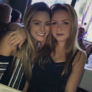 Meet your Posher, Kira